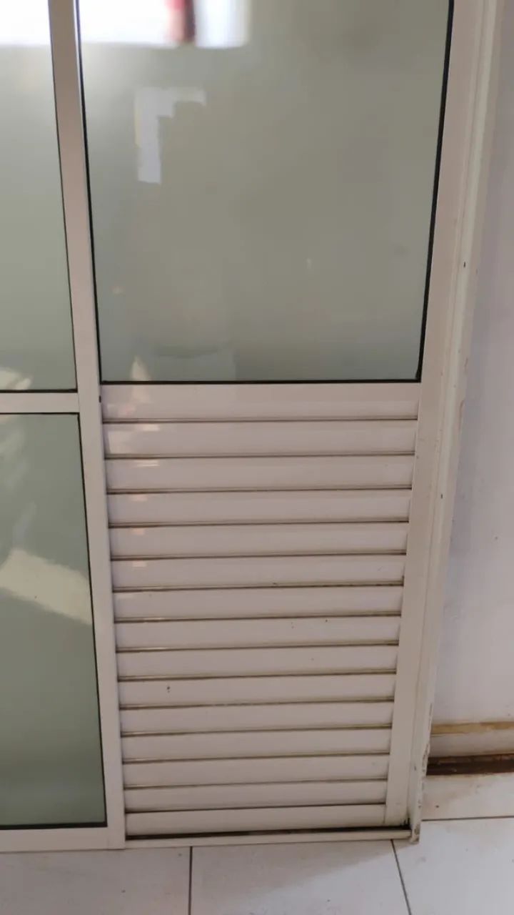 Porta de aluminio de correr - Foto 2