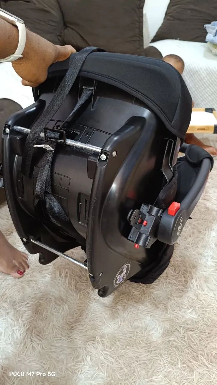 Bebe conforto semi novo  - Foto 2