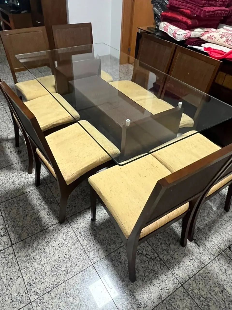 Conjunto de Mesa de Jantar com 6 Cadeiras | Madeira e Vidro