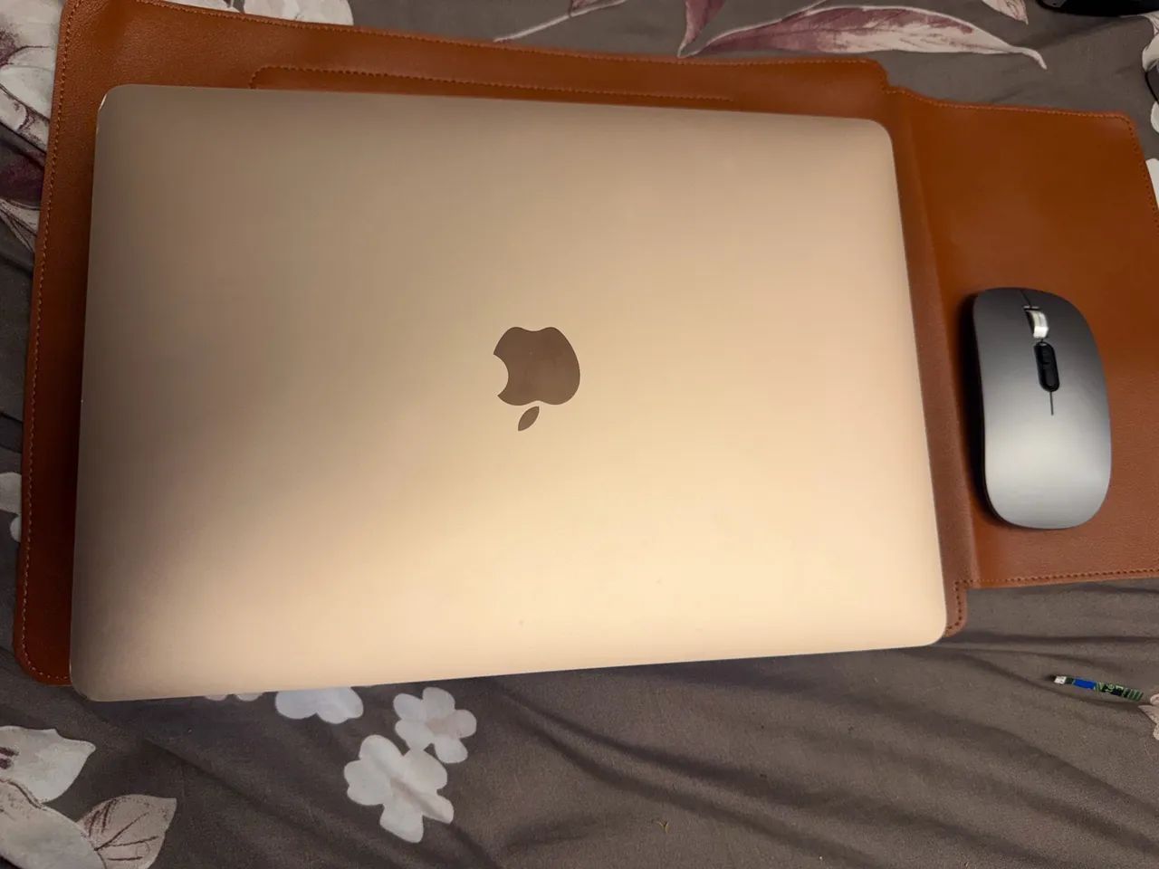MACBOOK M1 - ESTADO DE NOVO  - Foto 2
