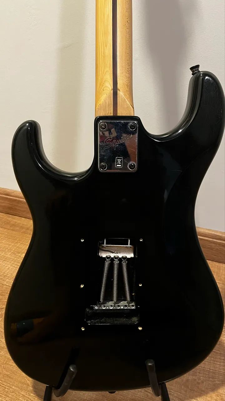 Guitarra Squier Bullet Stratocaster - Foto 5