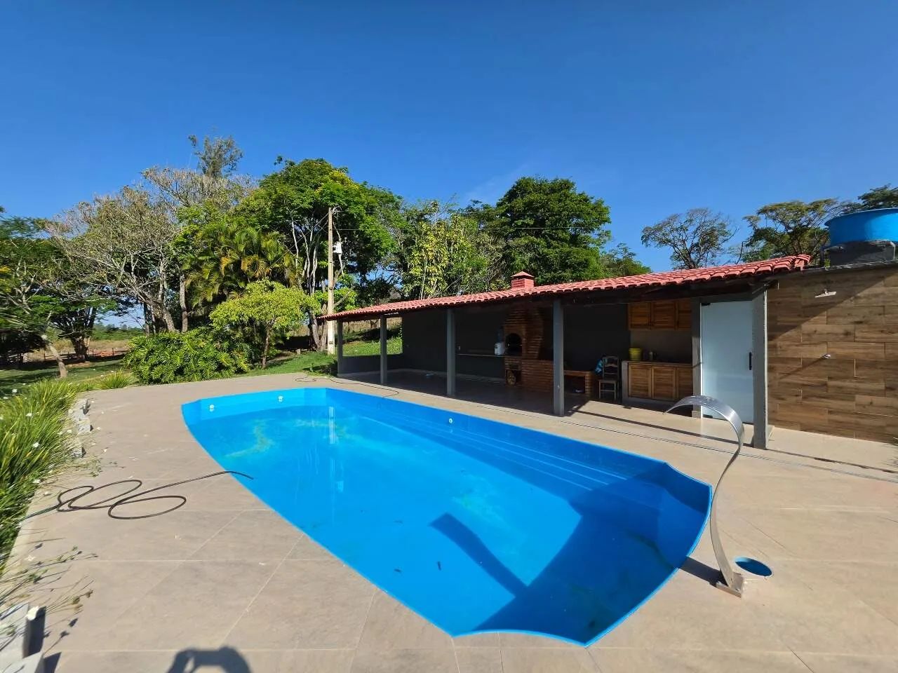Chácara à venda, 2 quartos, Área Rural de Divinópolis - Divinópolis/MG