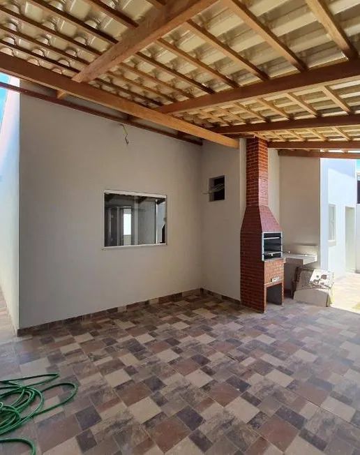 Casa com 3 Quartos e 1 banheiro à Venda, 80 m² 