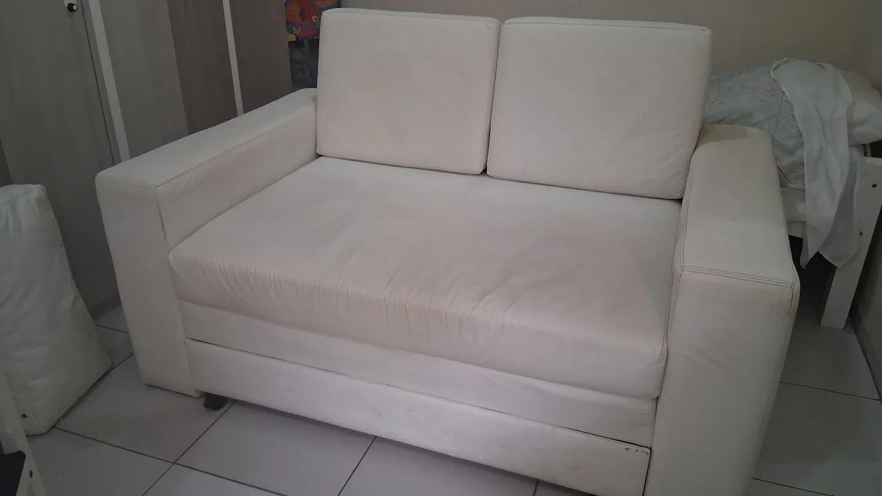 SOFÁ CAMA 2 LUGARES EM BOM ESTADO!!!!