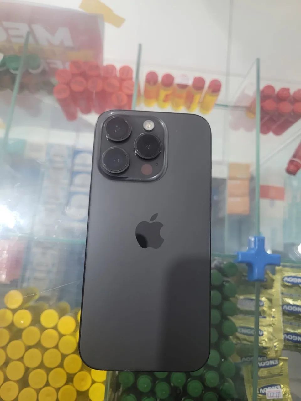 iPhone 15 pro - Foto 3