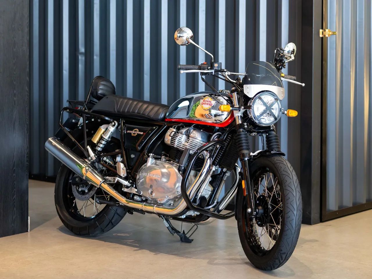 ROYAL ENFIELD INTERCEPTOR 2023