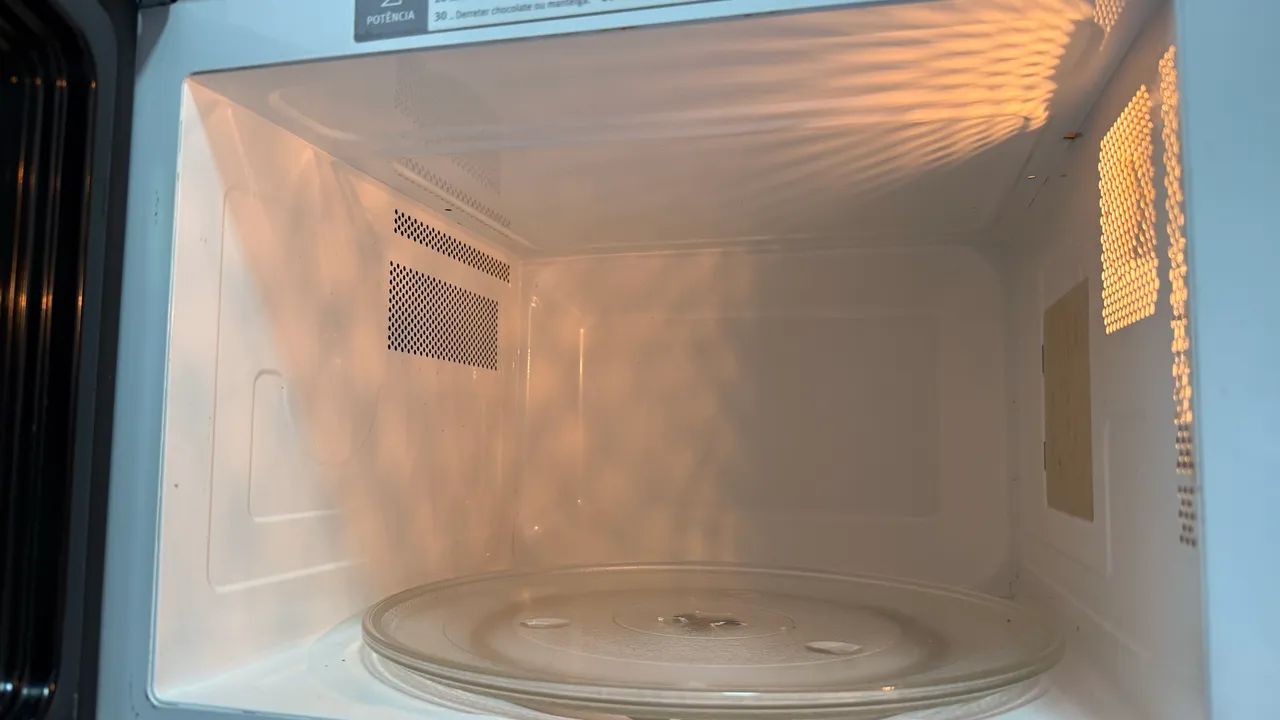 Microondas 32 litros Electrolux  - Foto 3