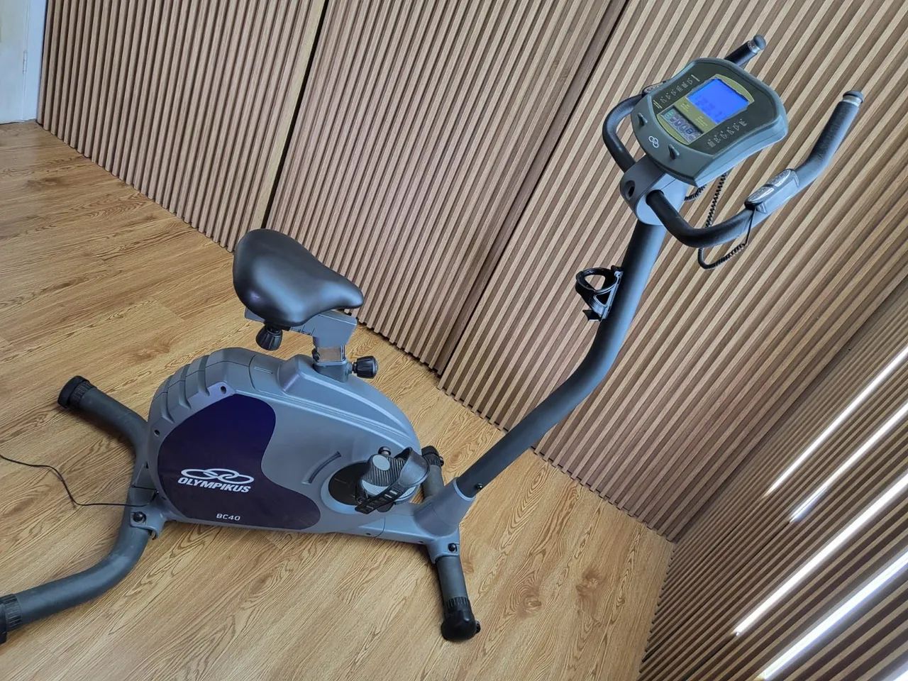 Bicicleta ergometrica Eletromagnética Olympikus, BC40. - Foto 2