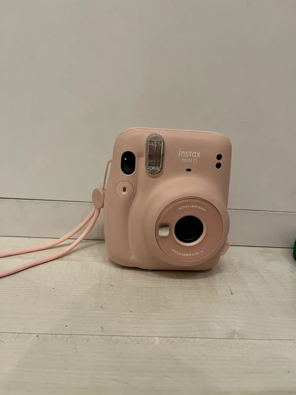 Câmera Polaroide Mini Instax 11 Rosa bebê!