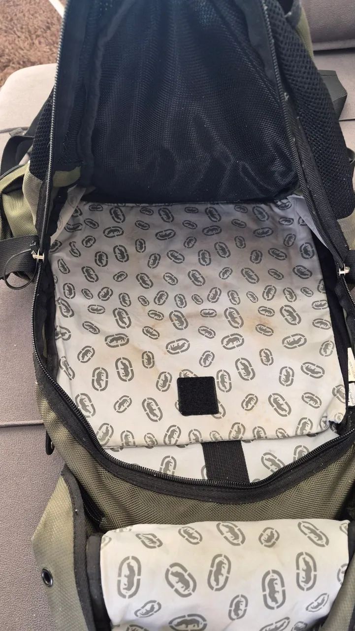 Mochila Ecko relíquia  - Foto 2