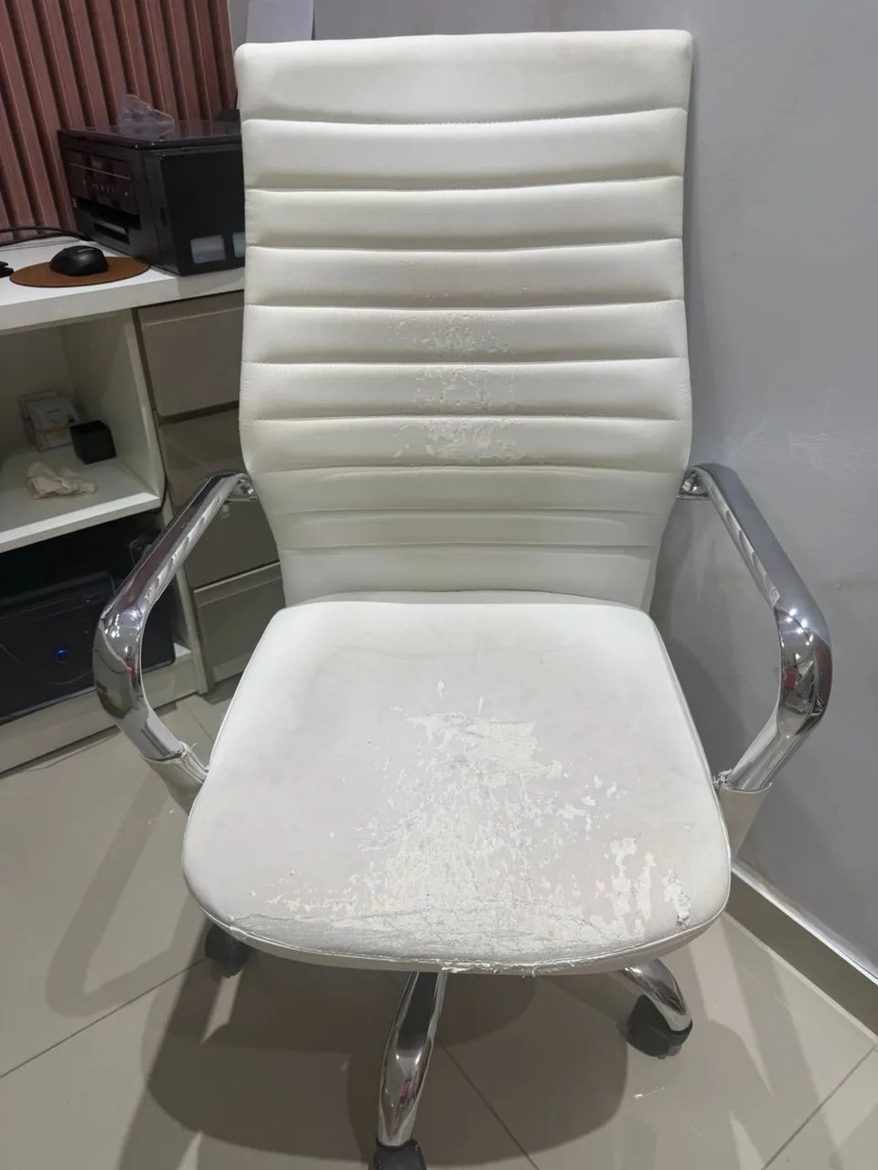 White Executive Swivel Chair