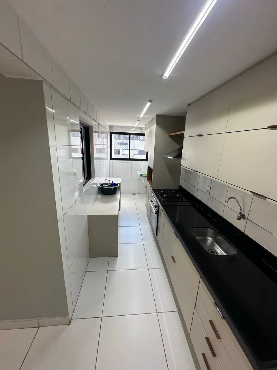Vendo apartamento nascente na ponta verde, com vista privilegiada  - Foto 4