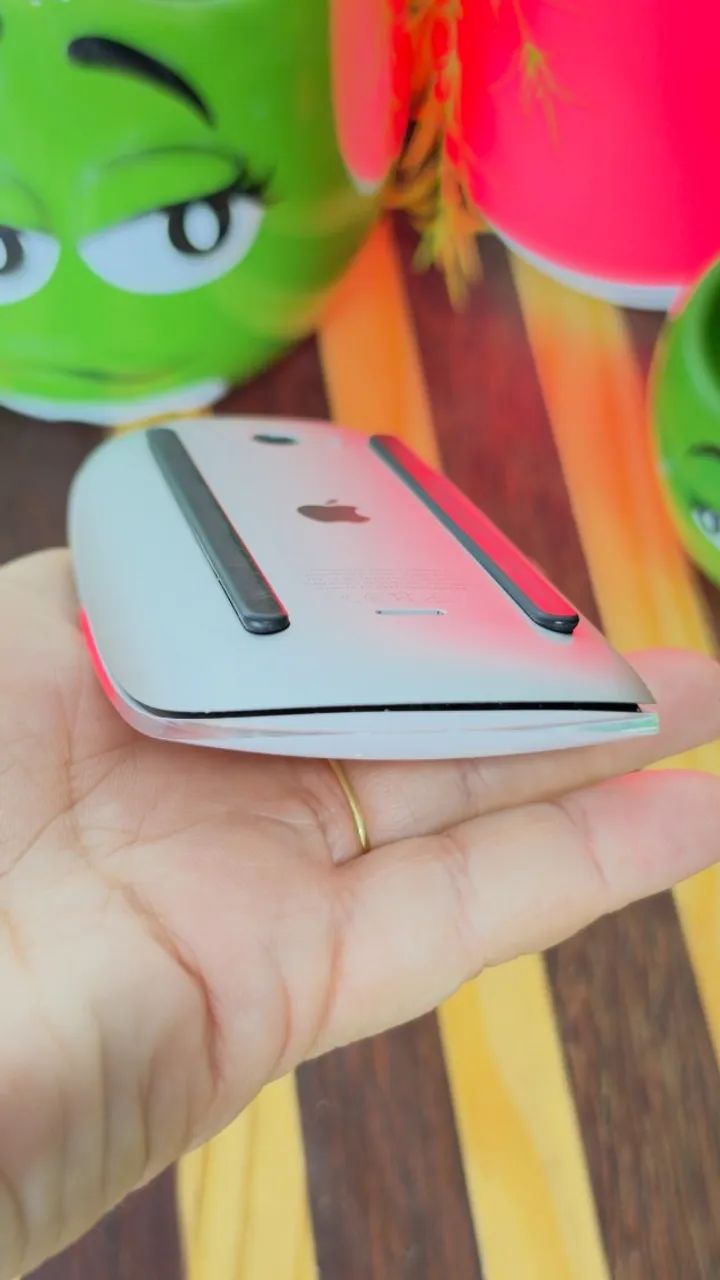 Apple Magic Mouse 2 Lightning prata (734) - Foto 4