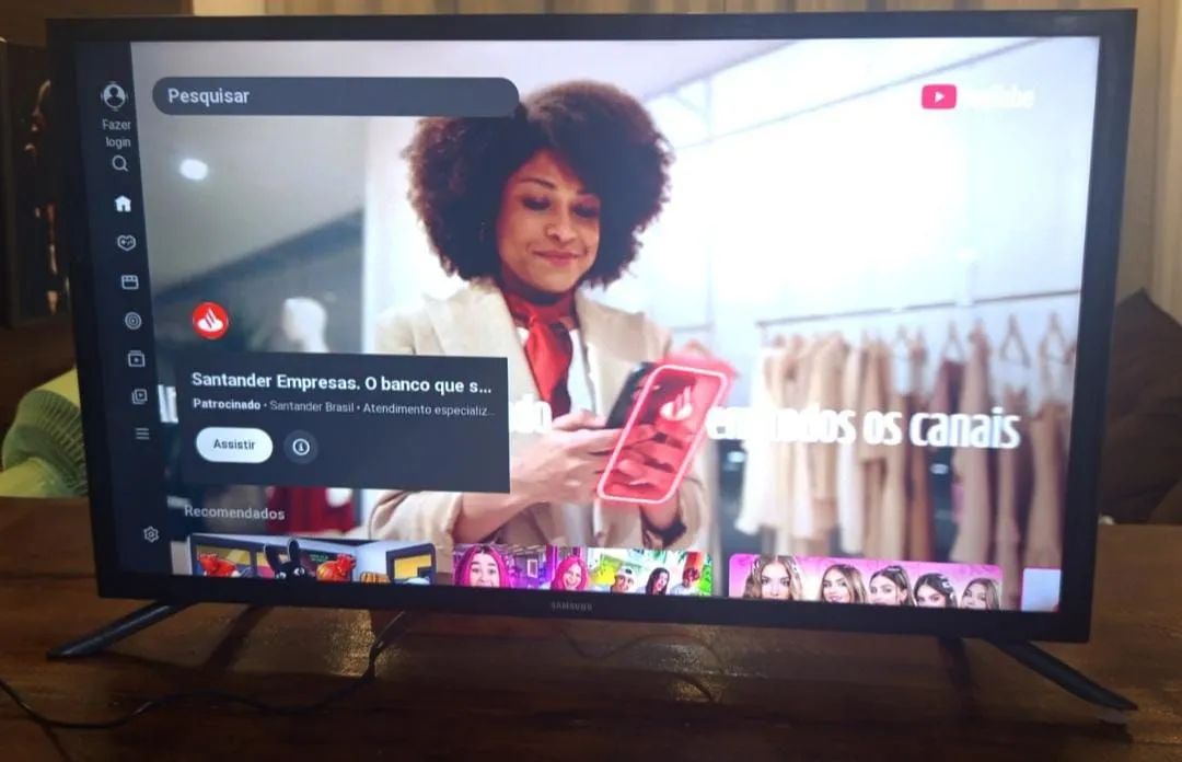 Smart TV SANSUNG 32'' Linda funcionando perfeitamente. Vai com Pezinho e controle  - Foto 4