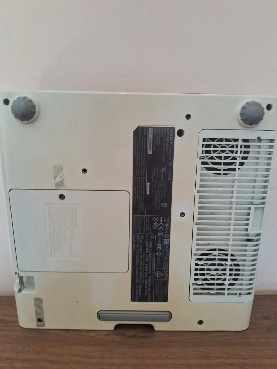 Projetor  Sony  EX145  (com defeito) - Foto 5