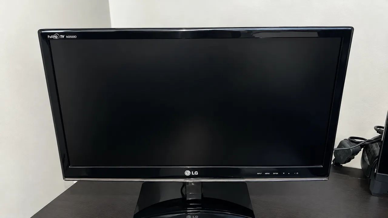 monitor LG M2550D-PS