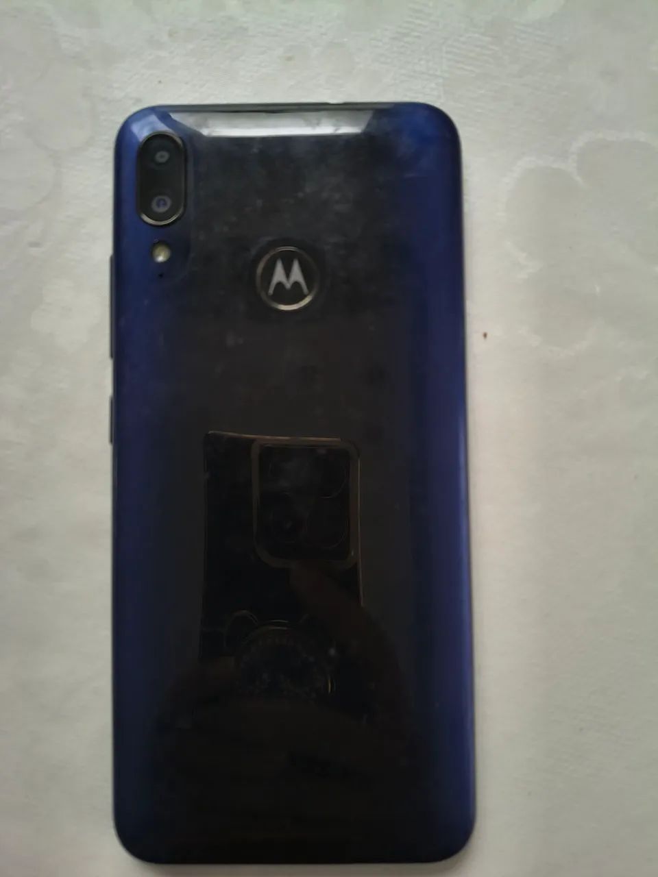 Celular moto E 6 plus. Pra vender rápido.  R$ 200,00