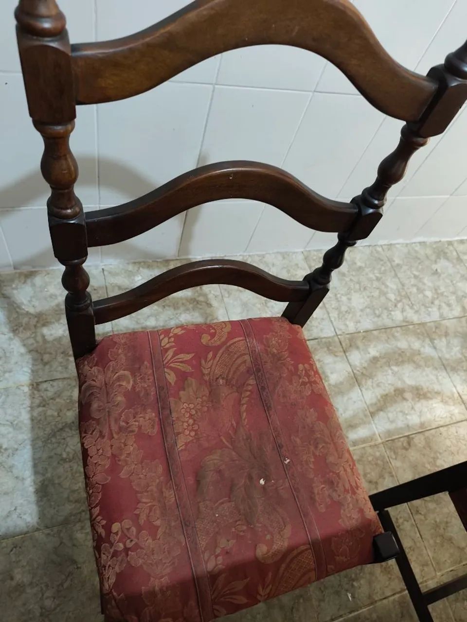 Mesa de Jantar Rústica 2 Metros Madeira Maciça + 8 Cadeiras Estofadas