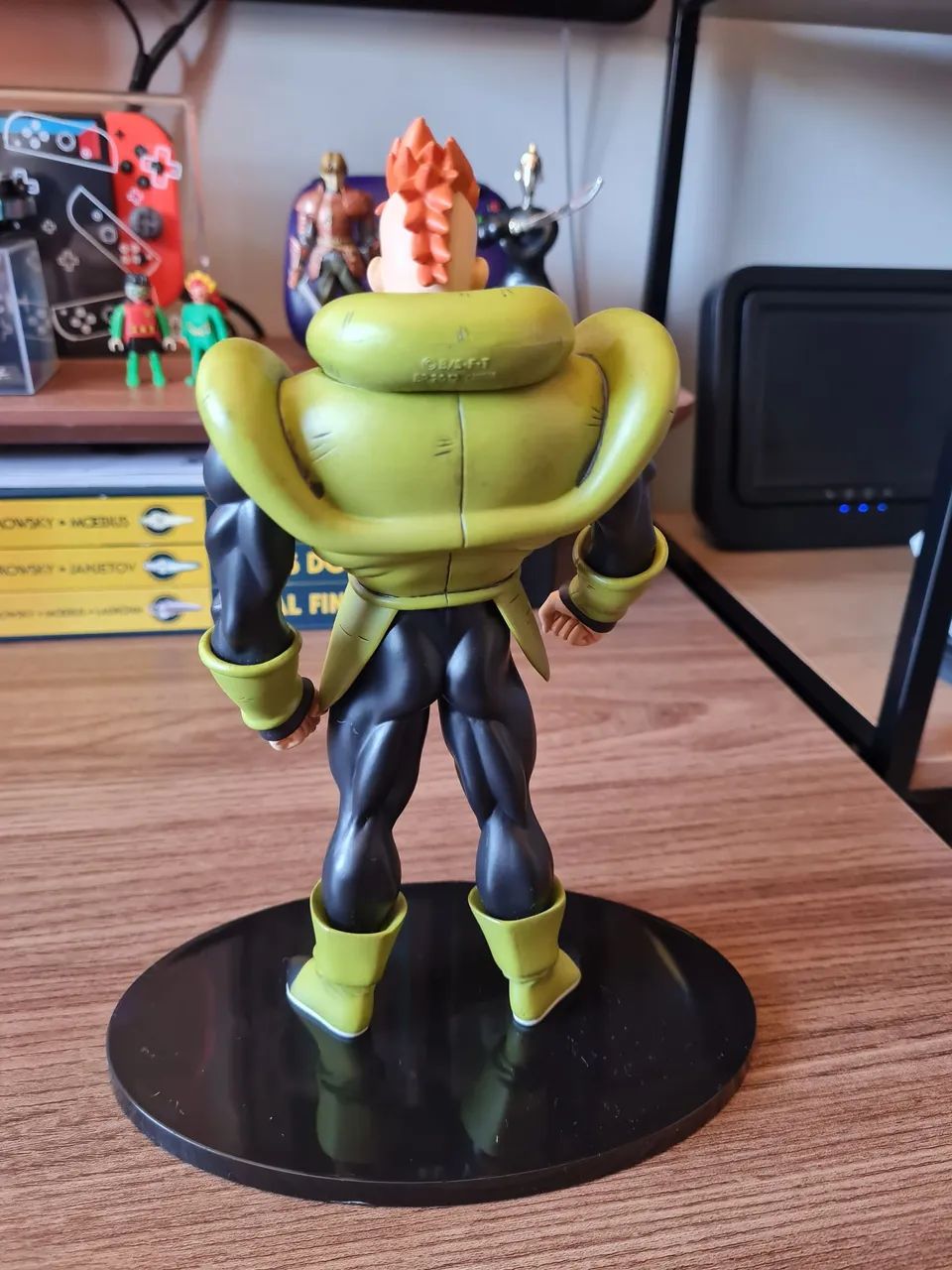 Android 16 Banpresto - Foto 3