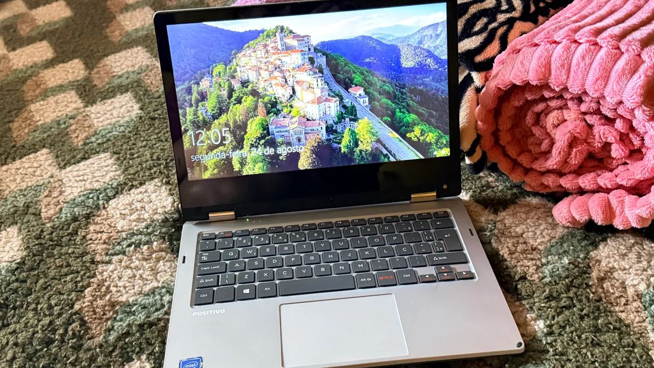 Vendo notebook 2 em 1 positivo  - Foto 2