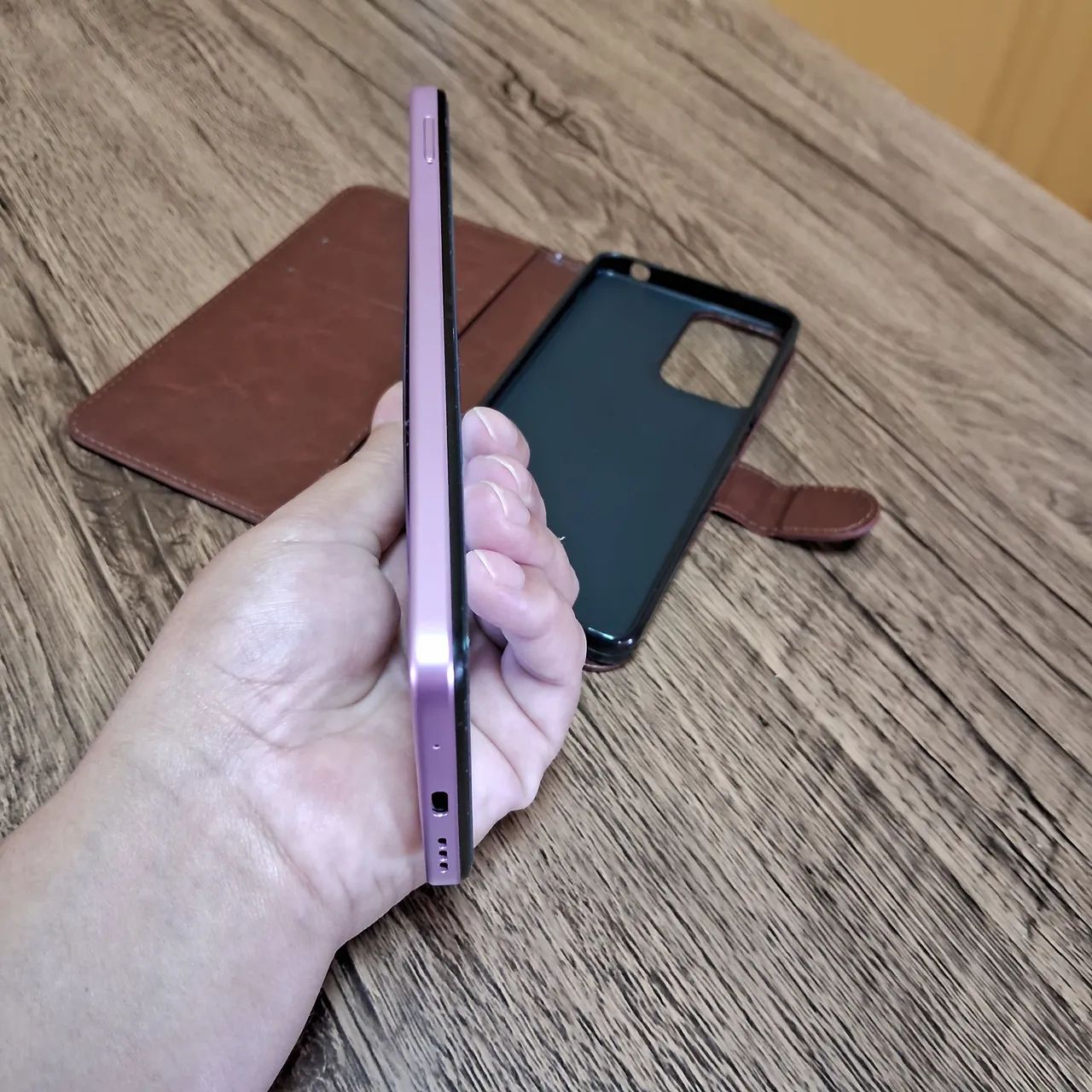 Moto g24 + case + carregador (Excelente) - Foto 4