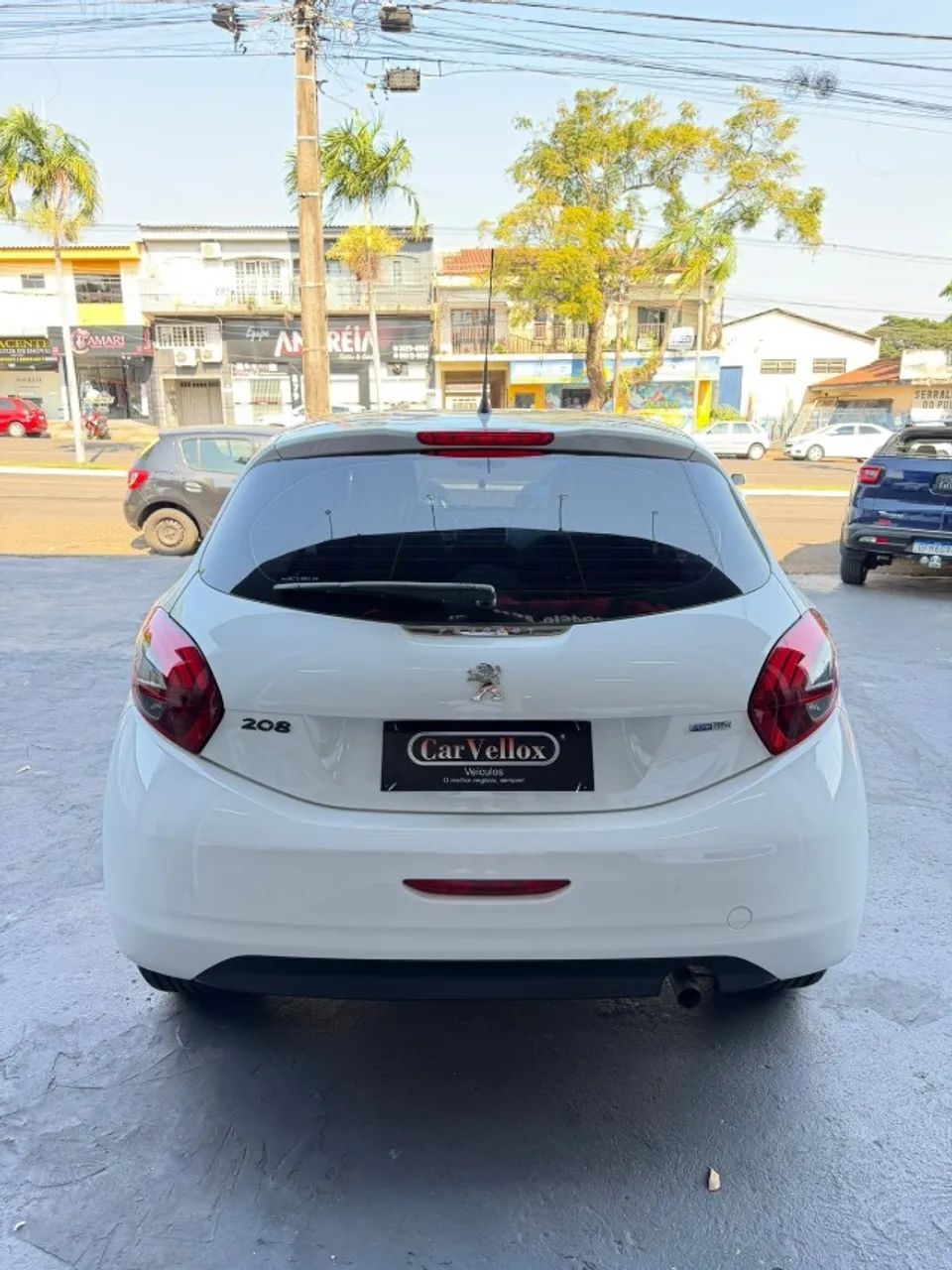 Peugeot 208 Active Pack 1.2 Flex 12V 5P Mec. 2017 - Foto 2