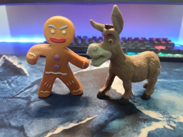 Shrek McDonalds Burro e Biscoito 2010 - Foto 3