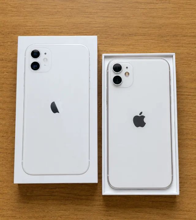 iPhone 11 branco todo original (aceito cartão e entrego)