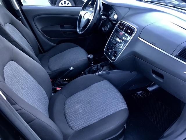 Fiat punto 1.6 essence 16v flex 4p manual 2011 - Foto 10