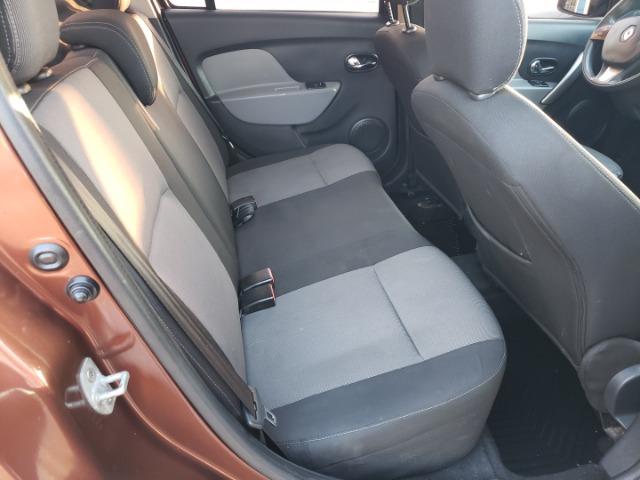 Financia 100 % Renault Logan Dynamique 1.6 8v 2015 - Foto 7