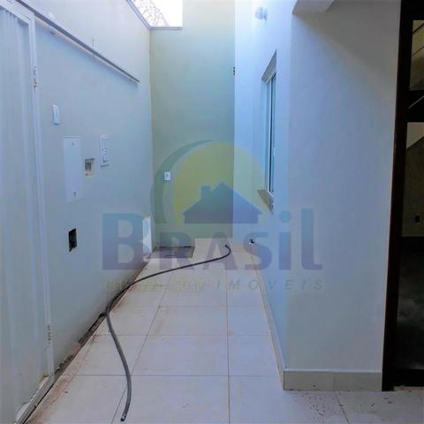 Casa de 2 pavimentos, com 3 quartos, no Bairro Novo Horizonte - Foto 3