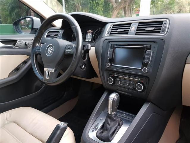 Volkswagen Jetta 2.0 Tsi Highline 200cv - Foto 8