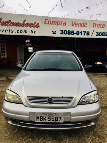 Astra 2000 11.900 - Foto 2