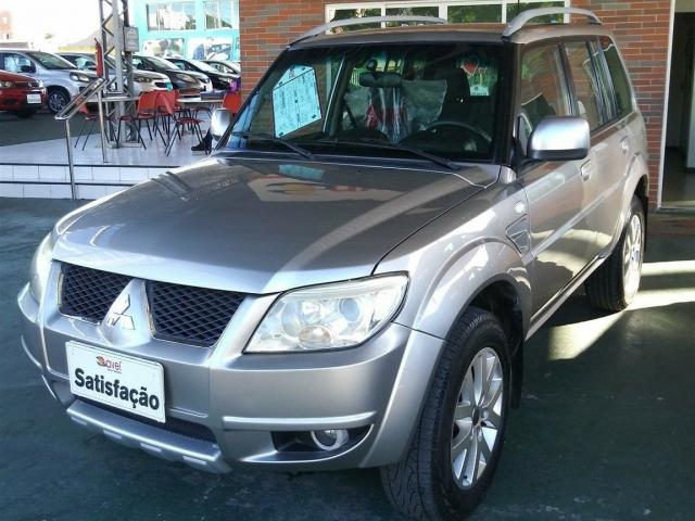 MITSUBISHI PAJERO TR4 2011/2011 2.0 4X4 16V 140CV FLEX 4P AUTOMÁTICO