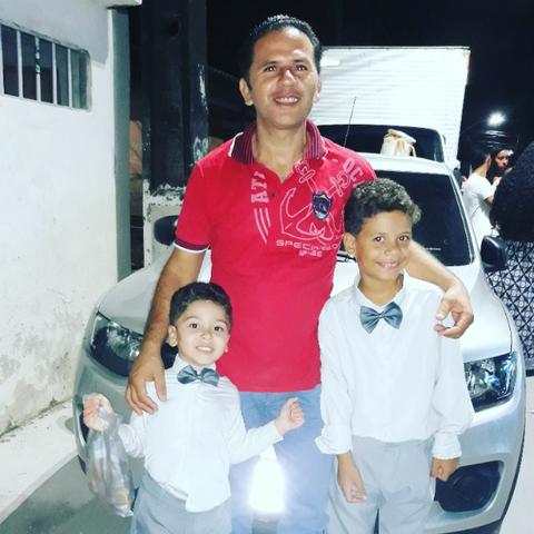 Quero agregar meu carro de passeio ,pra entregas rápidas