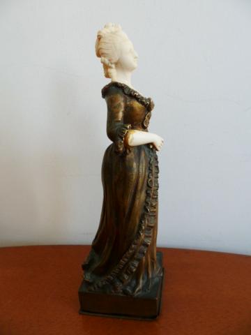 Natal - Maria Antonieta - Escultura em Bronze e Marfim sobre Pedestal - Foto 4