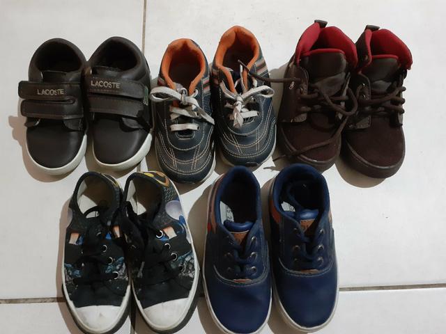 Lote de tenis para menino