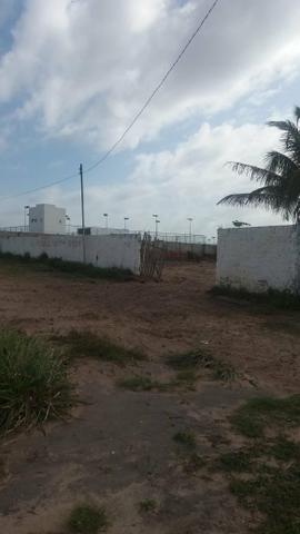 URGENTE!!!! Vende-se um terreno de frente para o MAR no Panaquatira - Foto 4