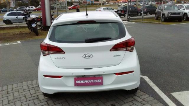 HYUNDAI IMP HB20 PREMIUM 1.6 16V AT FLEX Branco 2015/2016 - Foto 10