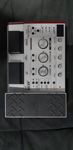 Pedaleira korg contrabaixo ax10b