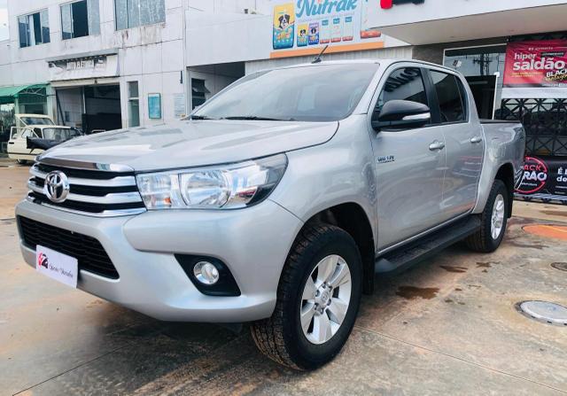 Hilux Sr 2.8 4x4 Diesel Aut 2017 - Foto 2
