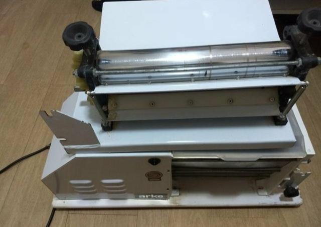 Vendo máquina/ equipamento masseira, cilindro e moedor de carne 3 em 1 - Foto 4
