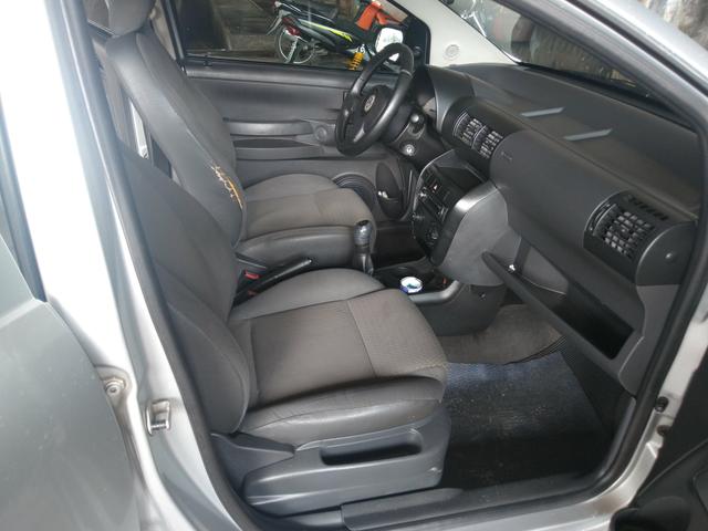 Volkswagen Fox 1.0 - Foto 5