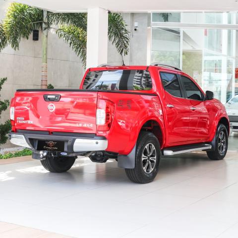 NISSAN FRONTIER 2017/2017 2.3 16V TURBO DIESEL LE CD 4X4 AUTOMÁTICO - Foto 3