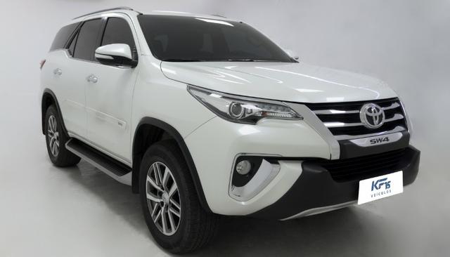 Hilux SW4 2.8 SRX Diesel 4X4 2016 Branca Completa 7 Lugares