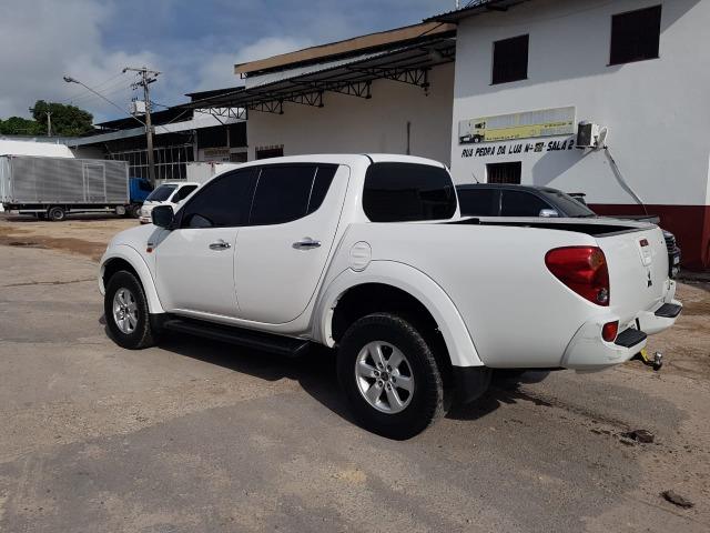 L200 Triton HPE 3.2 2011 automática - Foto 8
