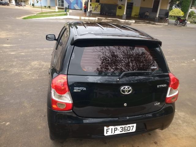 Veículo - Foto 3