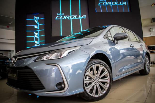 TOYOTA COROLLA XEI 2.0L FFV CVT 19/20