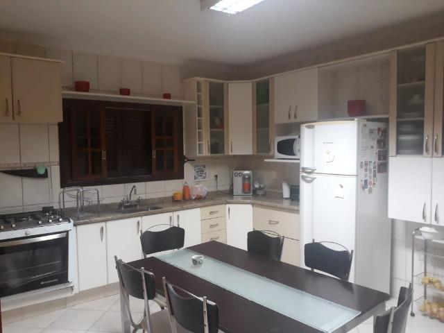 Casa estilo americana, linda em ótima localização!! - Foto 8