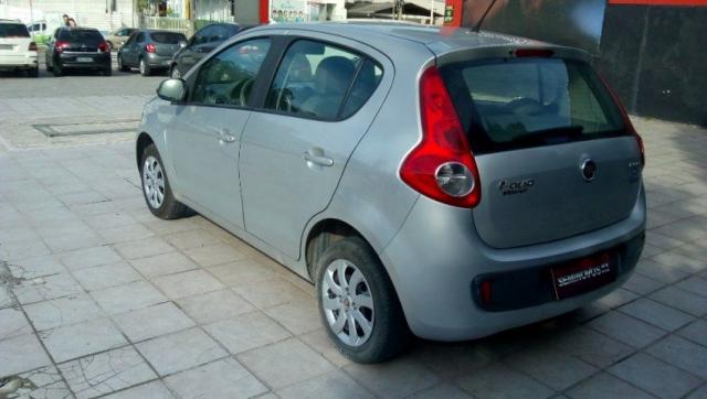 FIAT PALIO NOVA GERAÇÃO ATTRACTIVE 1.0 8V EVO FLEX Prata 2015/2015 - Foto 3